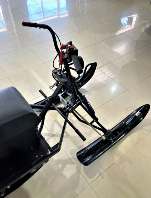 Мотобуксировщик ЕНОТ 4М в Новокуйбышевске