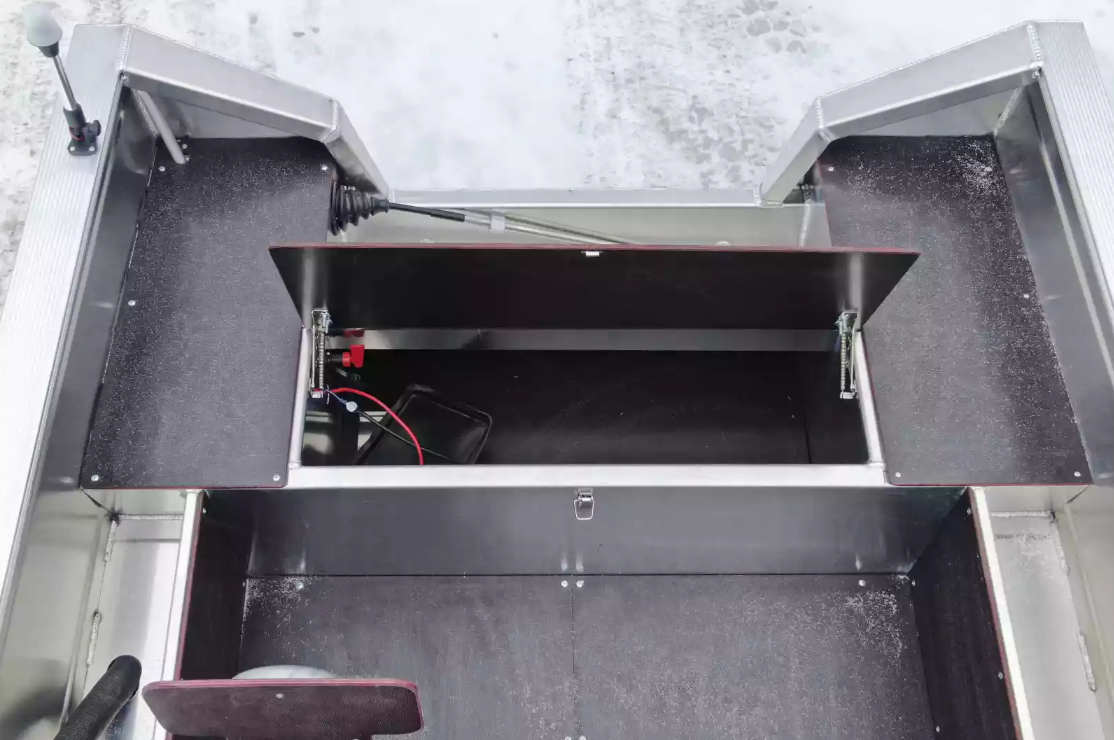 Алюминиевая лодка Неман-400 С в Новокуйбышевске