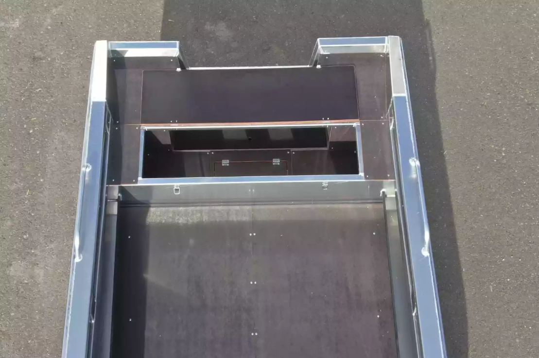 Алюминиевая лодка  Неман-480 Р в Новокуйбышевске