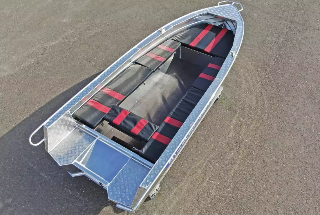 Алюминиевая лодка Wyatboat-390РМ увеличенный борт в Новокуйбышевске