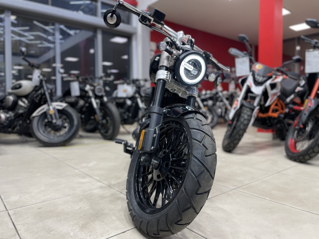 Мотоцикл Benda Chinchilla 300 в Новокуйбышевске
