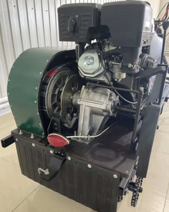 Мотобуксировщик ЕНОТ 4М в Новокуйбышевске