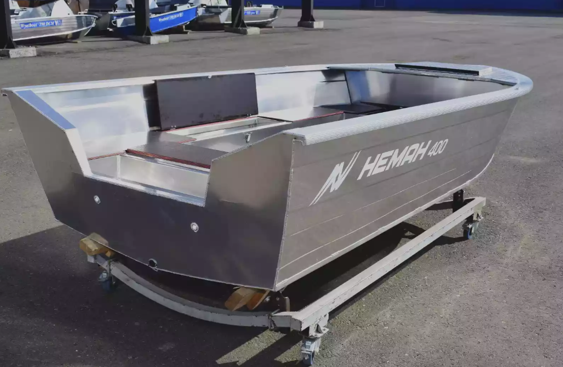Алюминиевая лодка Неман-400 Р PRO в Новокуйбышевске