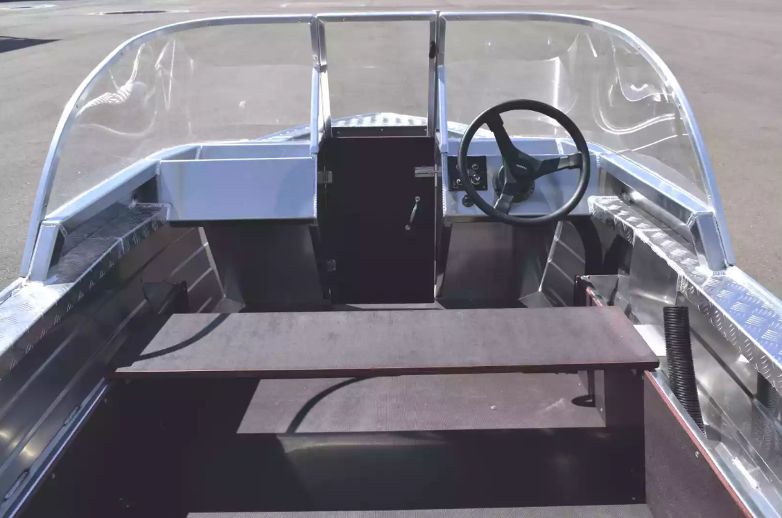 Алюминиевая лодка Wyatboat-390 DCM в Новокуйбышевске