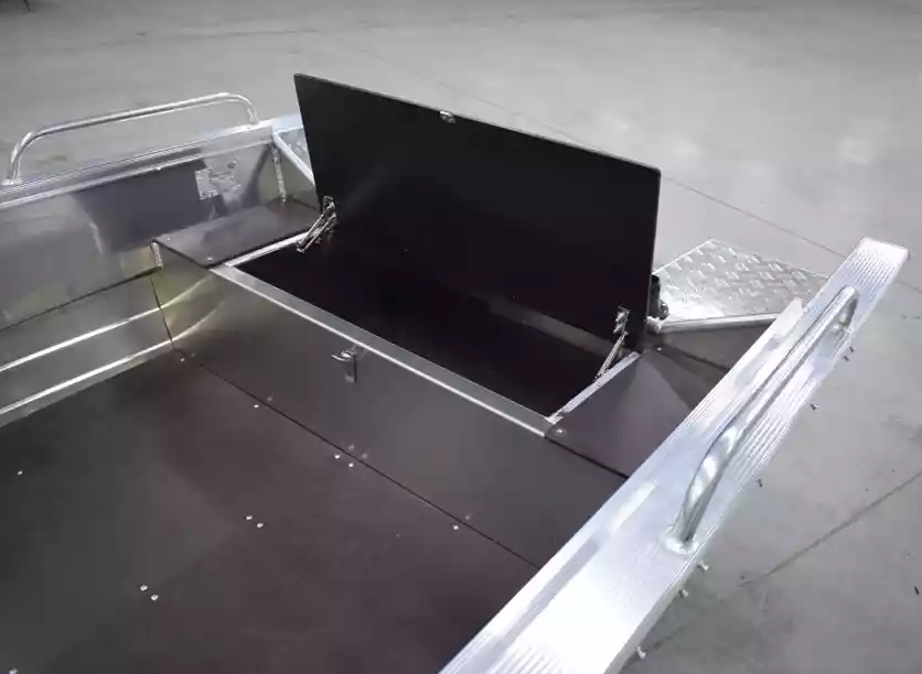 Алюминиевая лодка  Wyatboat-430 Р в Новокуйбышевске