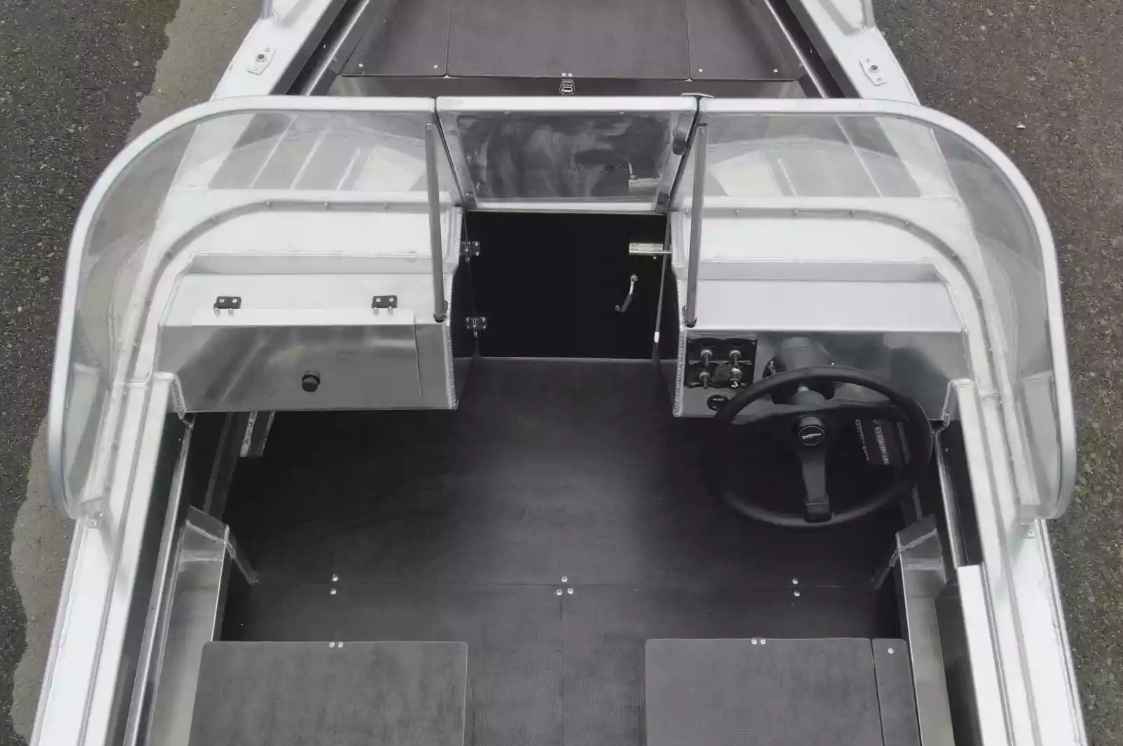 Алюминиевая лодка  Neman-400 DC в Новокуйбышевске