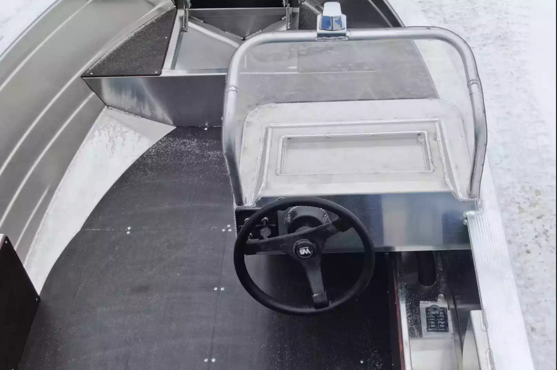 Алюминиевая лодка Неман-400 С в Новокуйбышевске