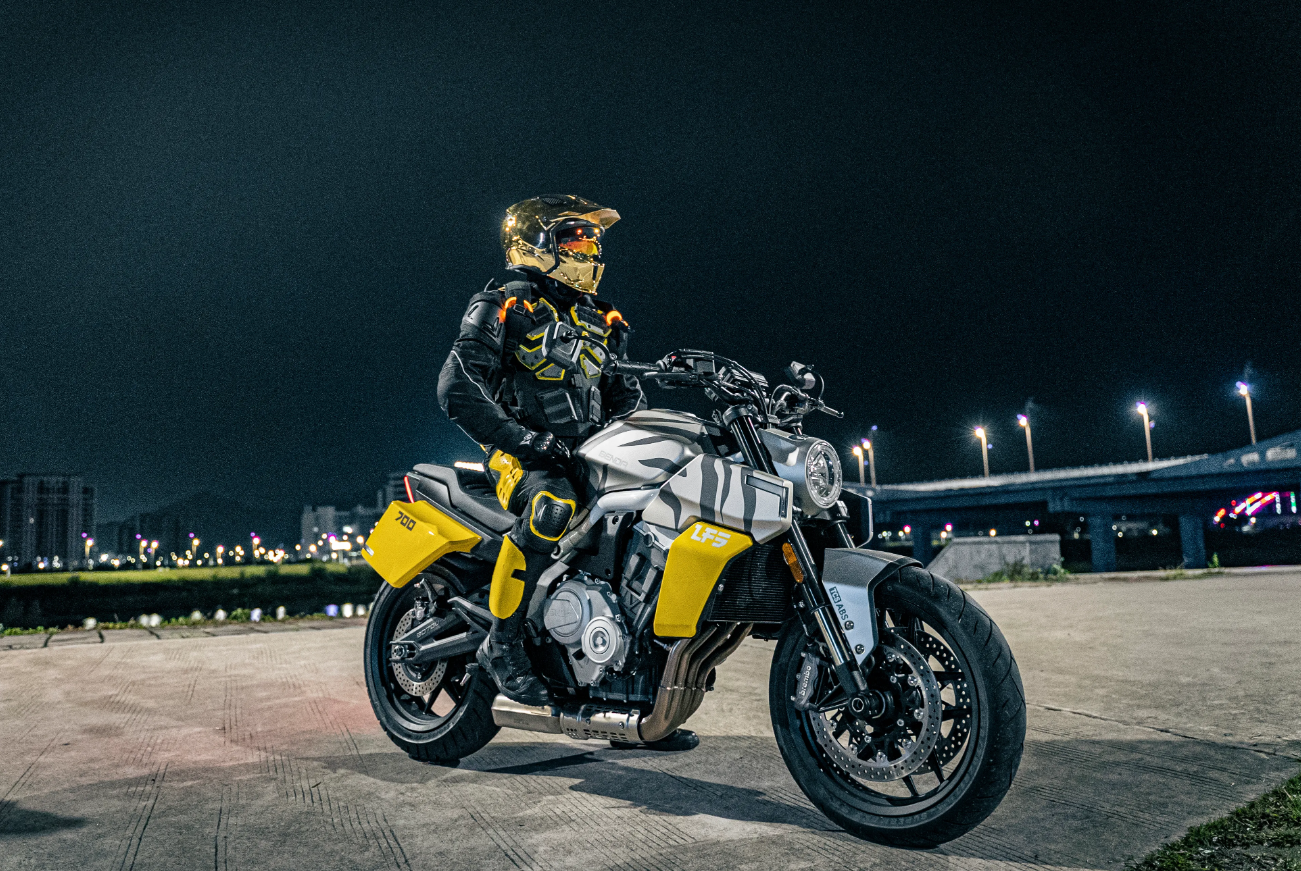 Мотоцикл Benda LFS 700 в Новокуйбышевске