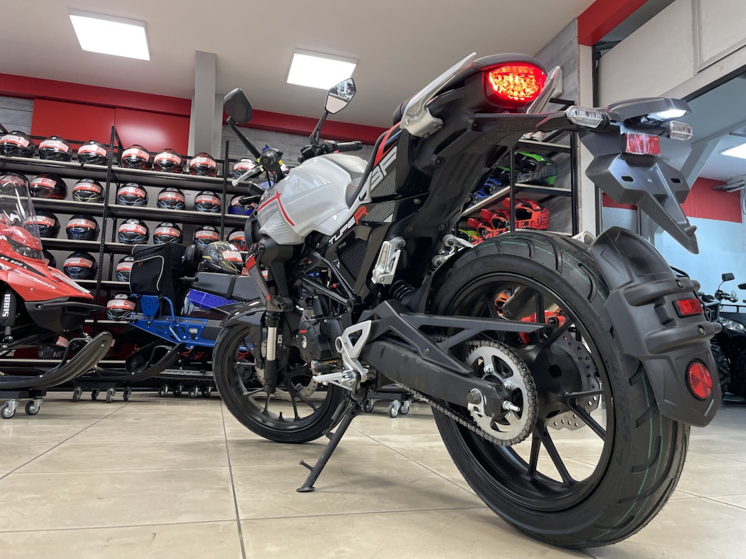 Мопед PROMAX CB150R (49) в Новокуйбышевске