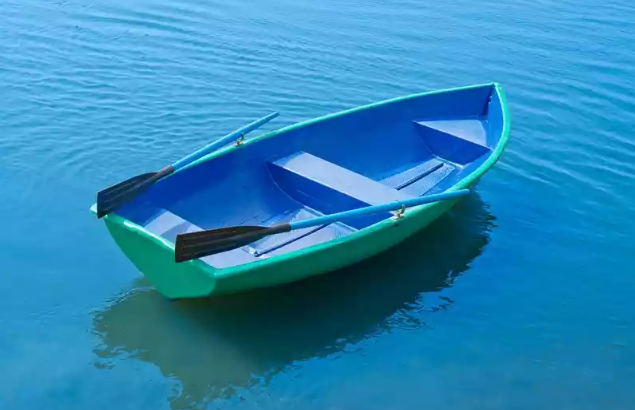 Стеклопластиковая лодка Дельфин в Новокуйбышевске