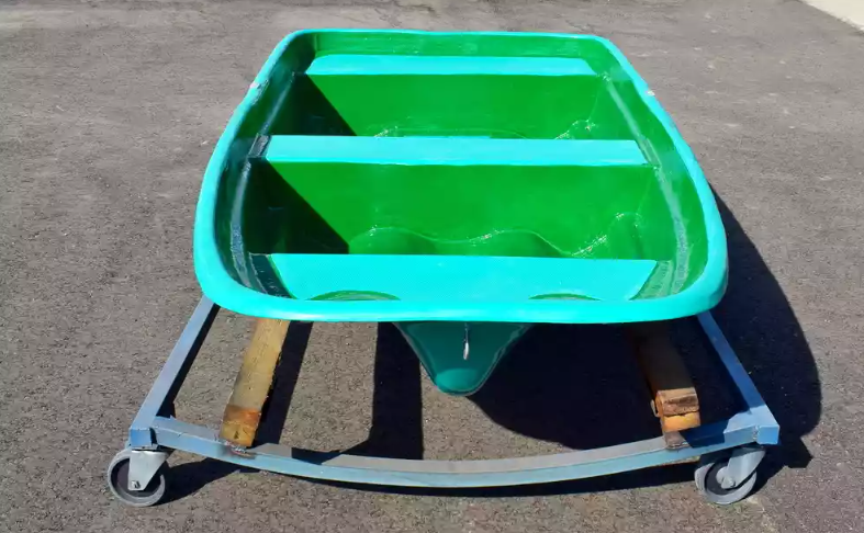 Стеклопластиковая лодка Старт (тримаран) в Новокуйбышевске