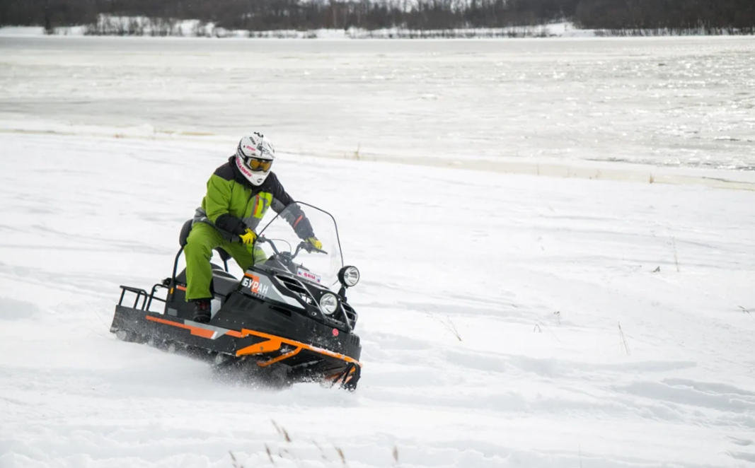 Снегоход РМ БУРАН ЛИДЕР АДЕ в Новокуйбышевске