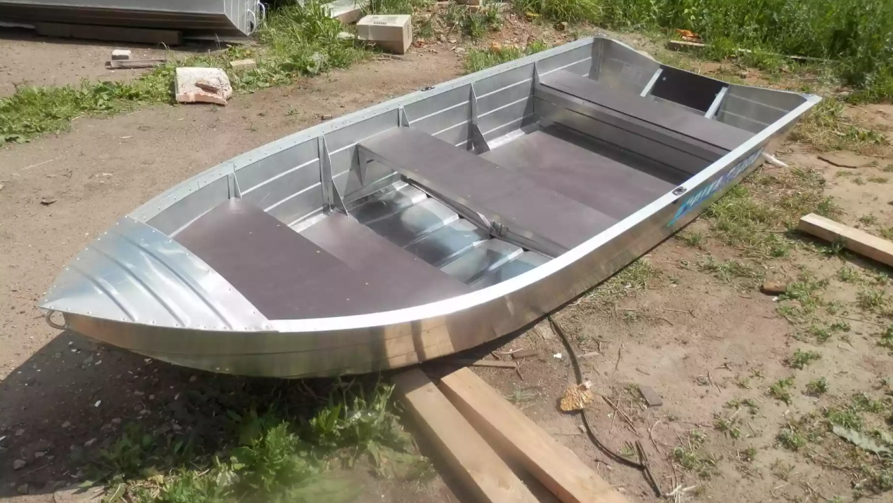 Алюминиевая лодка Вятка-Профи 32 в Новокуйбышевске