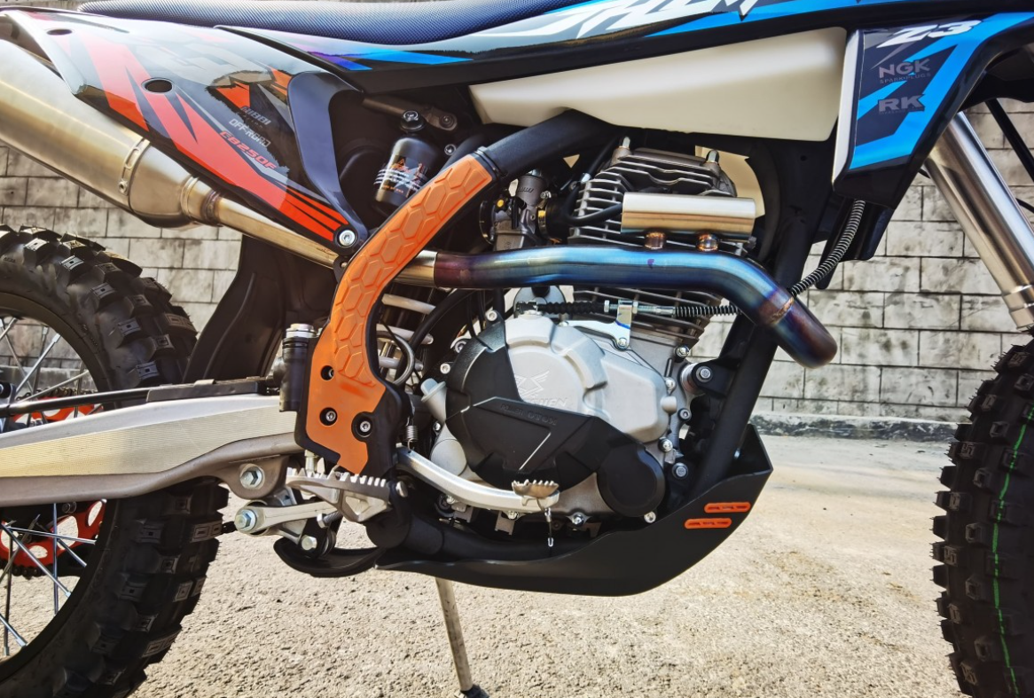 Мотоцикл JHLMOTO JHL Z3 CB250 (172FMM-3A) в Новокуйбышевске