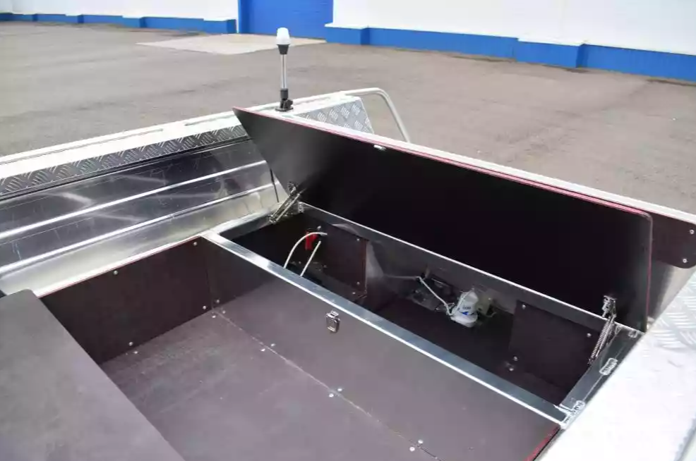 Алюминиевая лодка Wyatboat-390 DCM Увеличенный борт в Новокуйбышевске