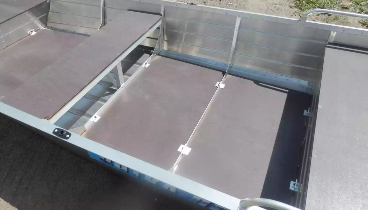 Алюминиевая лодка Вятка-Профи 32 в Новокуйбышевске