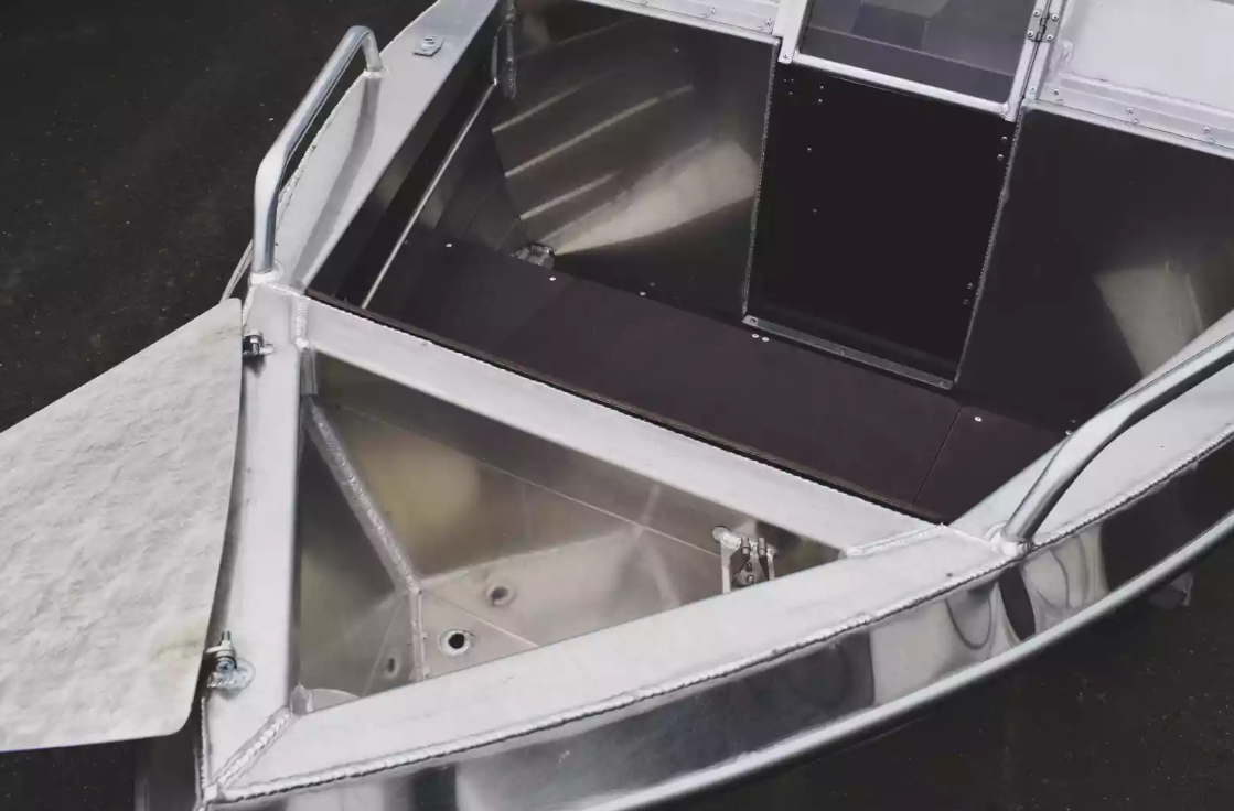 Алюминиевая лодка  Neman-400 DC в Новокуйбышевске