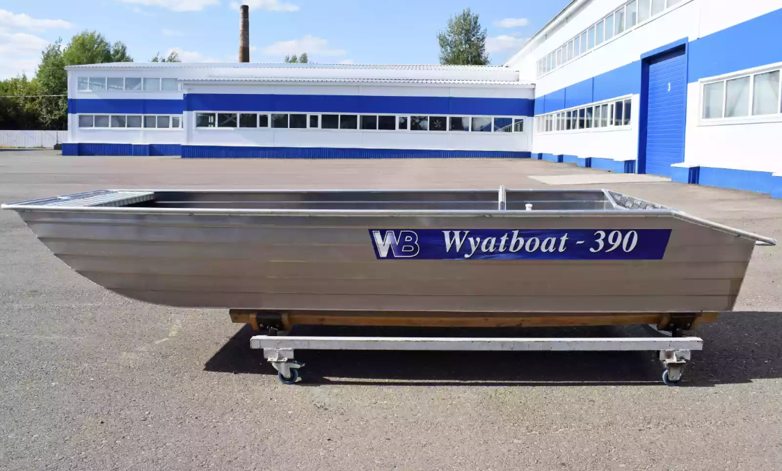 Алюминиевая лодка Wyatboat-390 в Новокуйбышевске Алюминиевая лодка Wyatboat-390 в Новокуйбышевске