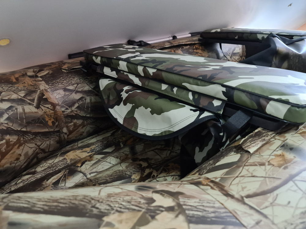 КОМПЛЕКТ МЯГКИХ НАКЛАДОК С СУМКОЙ ДЛЯ ЛОДОК 80Х20 КАМУФЛЯЖ в Новокуйбышевске