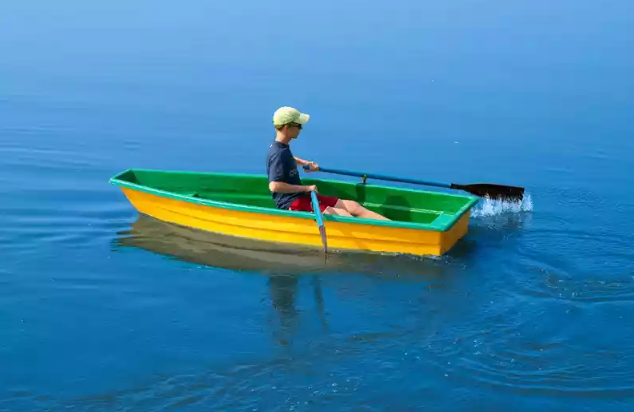 Стеклопластиковая лодка Малютка в Новокуйбышевске