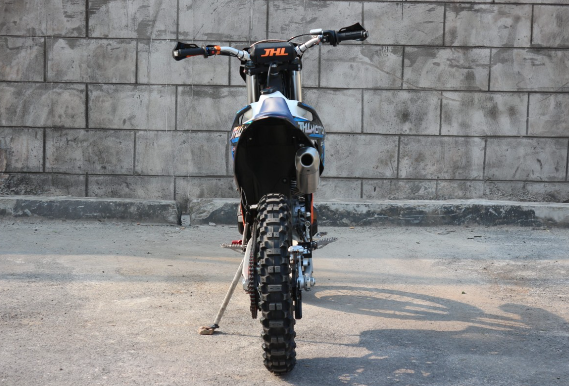 Мотоцикл JHLMOTO JHL Z3 CB250 (172FMM-3A) в Новокуйбышевске