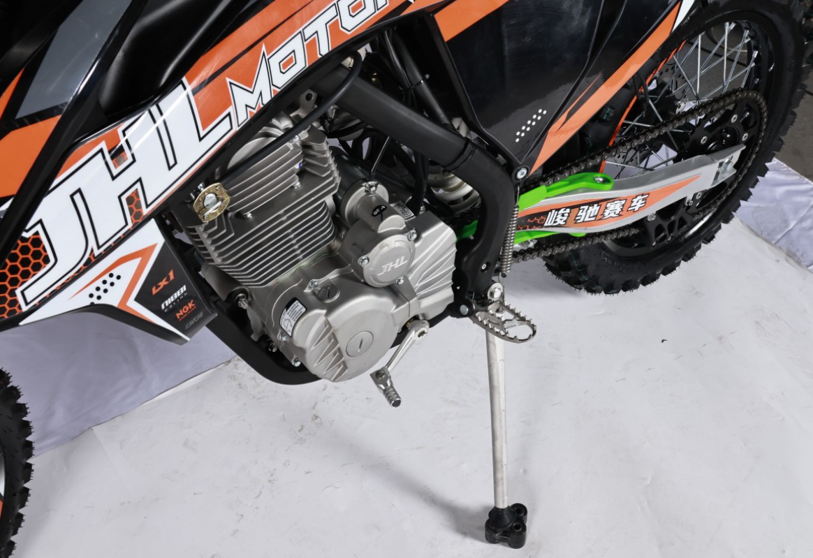 Мотоцикл JHLMOTO JHL LX1 CB250 (172FMM-3A) в Новокуйбышевске