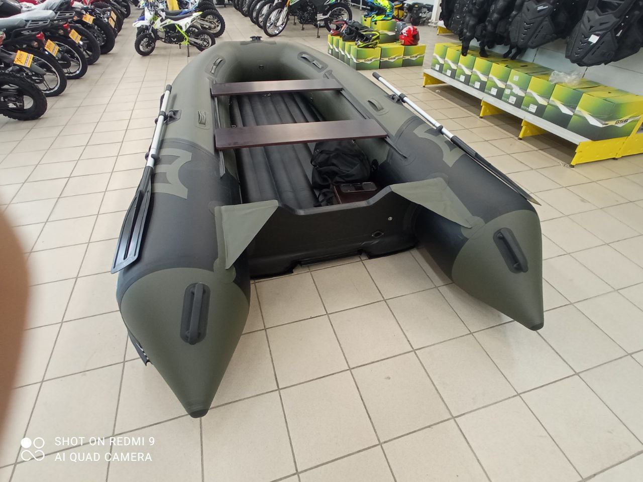 Лодка MISHIMO RIVER JET 400 под водомет в Новокуйбышевске