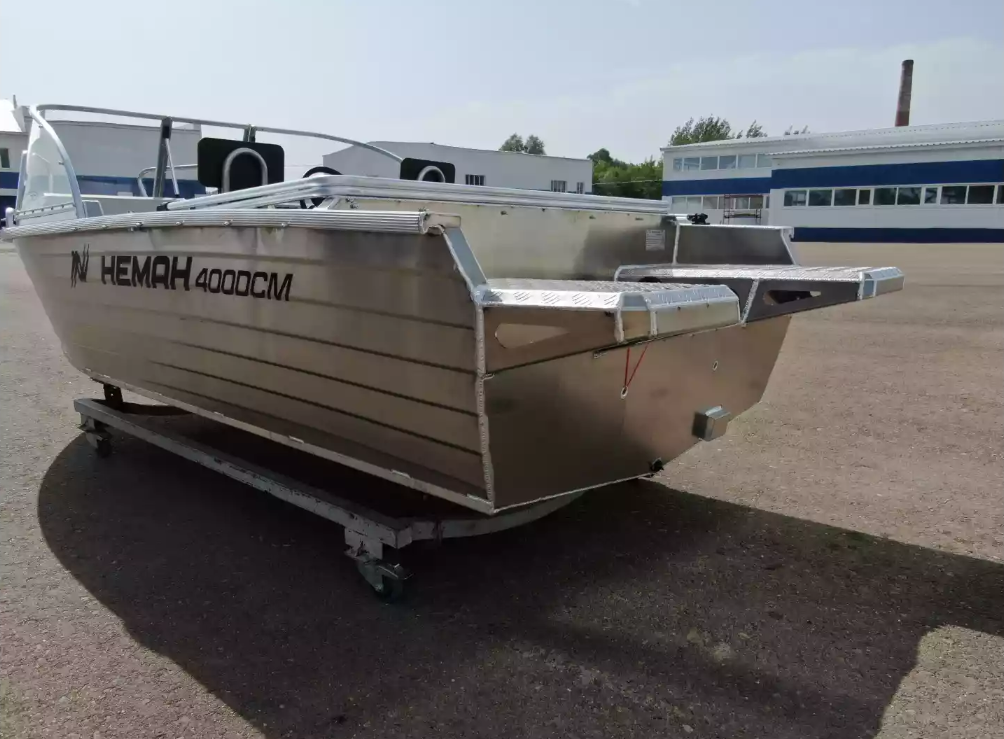 Алюминиевая лодка  Неман-400 DCM NEW в Новокуйбышевске