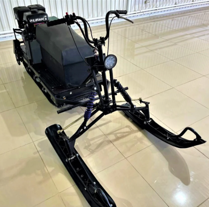 Мотобуксировщик ЕНОТ 4М в Новокуйбышевске