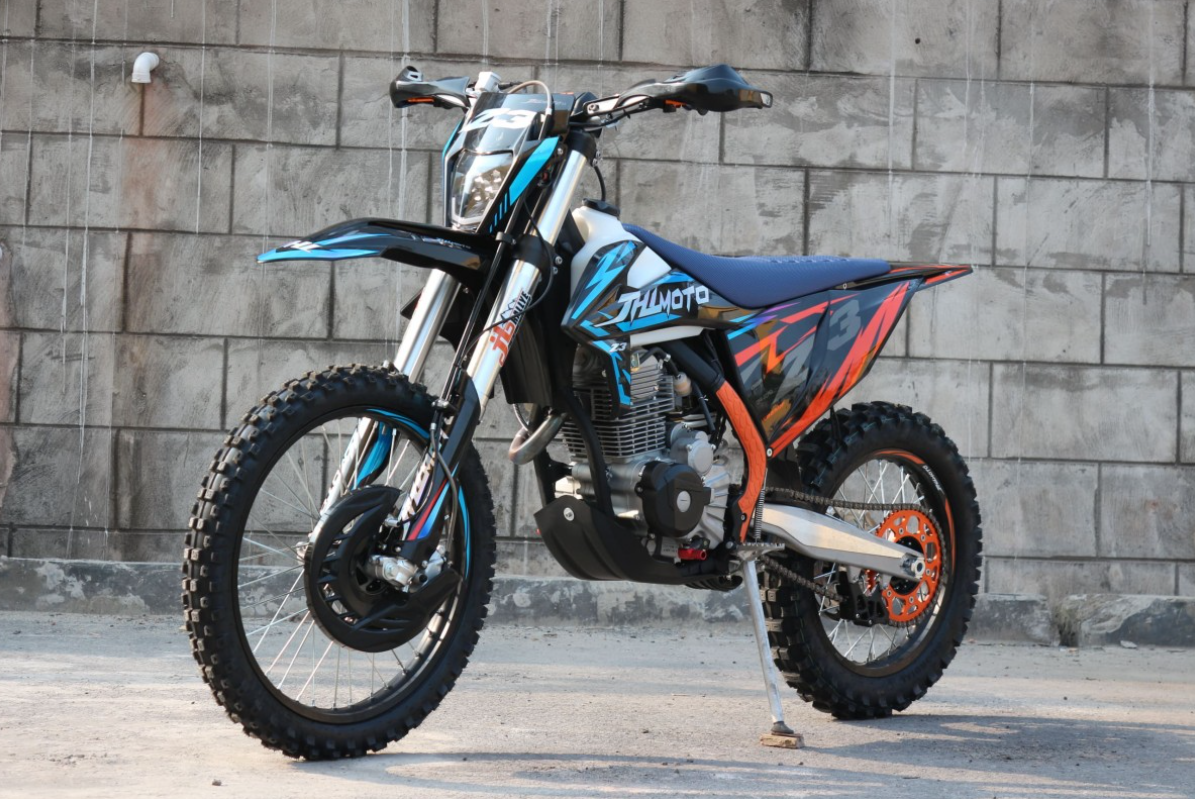 Мотоцикл JHLMOTO JHL Z3 CB250 (172FMM-3A) в Новокуйбышевске