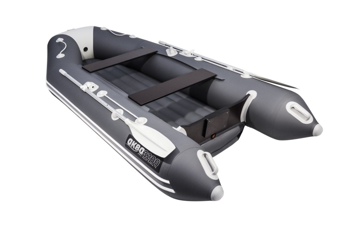 Лодка АКВА 3200 нднд в Новокуйбышевске