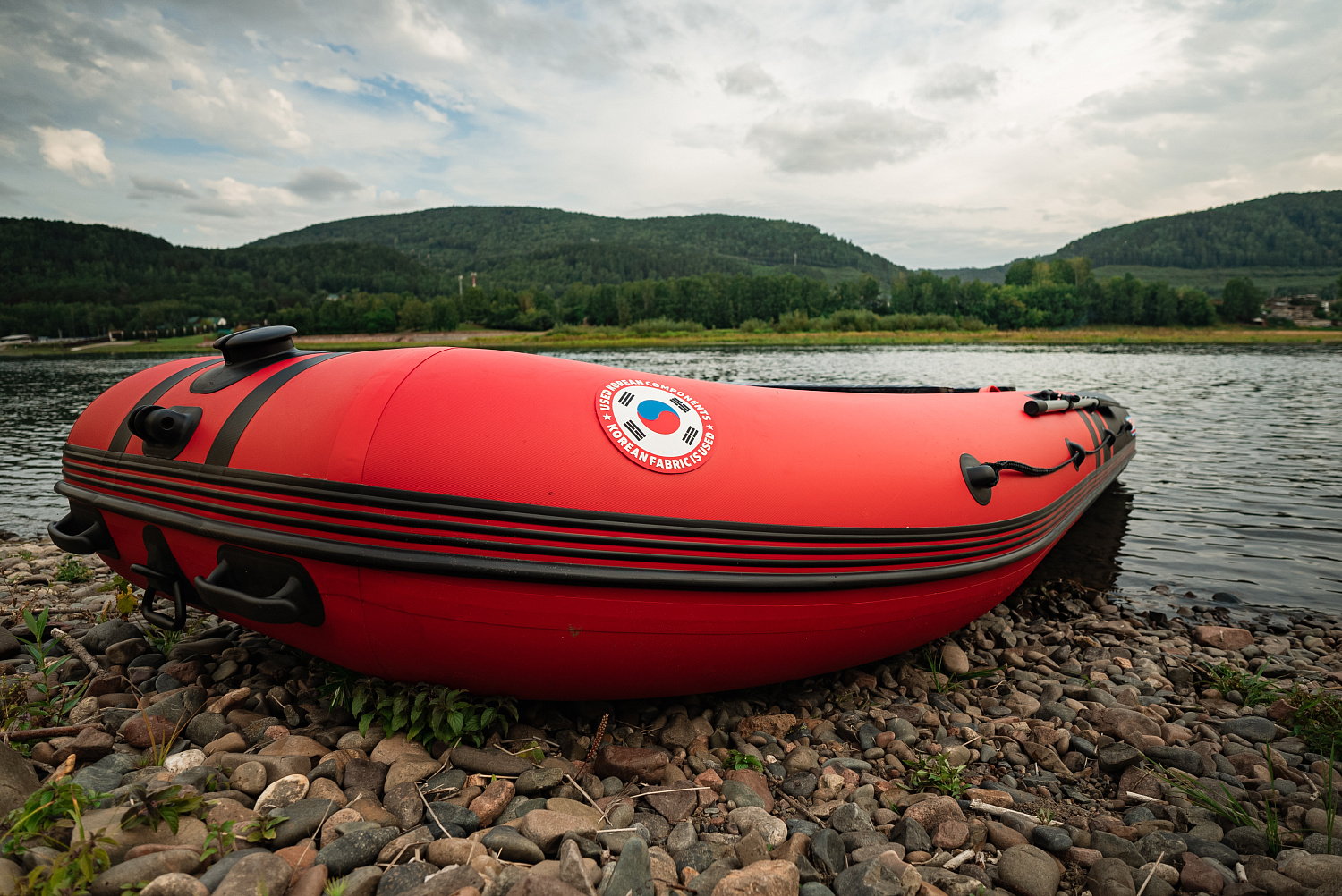 Лодка MISHIMO RIVER JET 390 под водомет в Новокуйбышевске