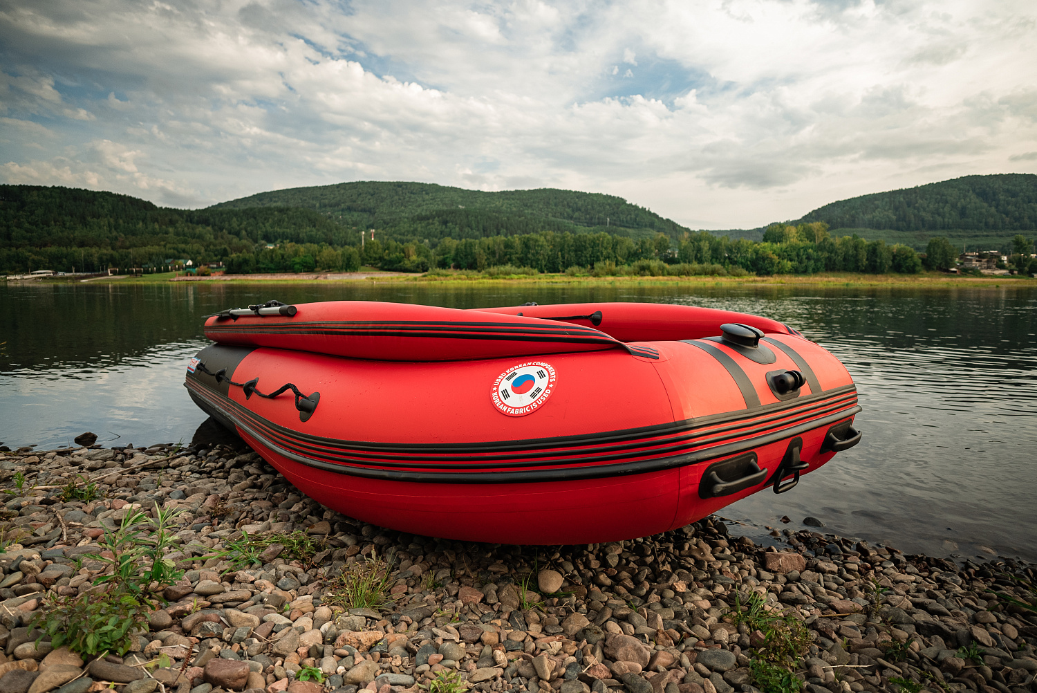 Лодка MISHIMO RIVER FJET PRO 400 под водомет в Новокуйбышевске