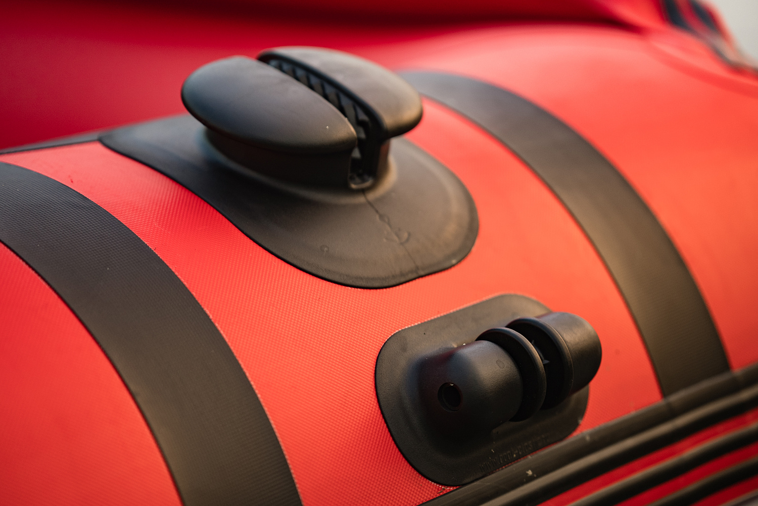 Лодка MISHIMO RIVER FJET PRO 400 под водомет в Новокуйбышевске