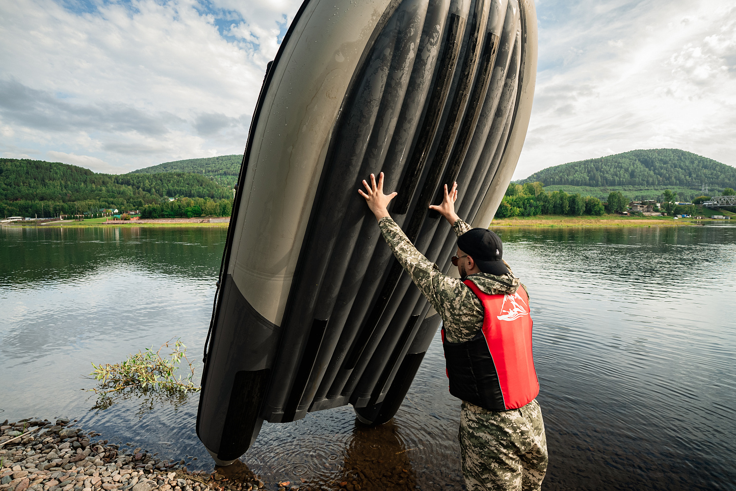 Лодка MISHIMO RIVER JET 390 под водомет в Новокуйбышевске