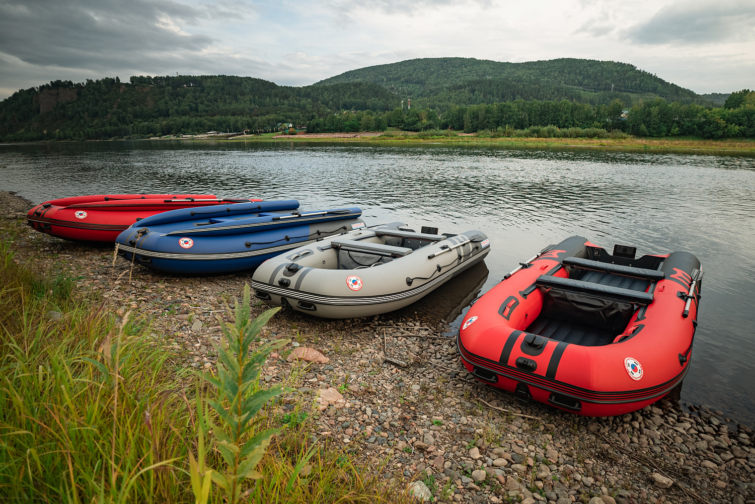 Лодка MISHIMO RIVER FJET PRO 400 под водомет в Новокуйбышевске